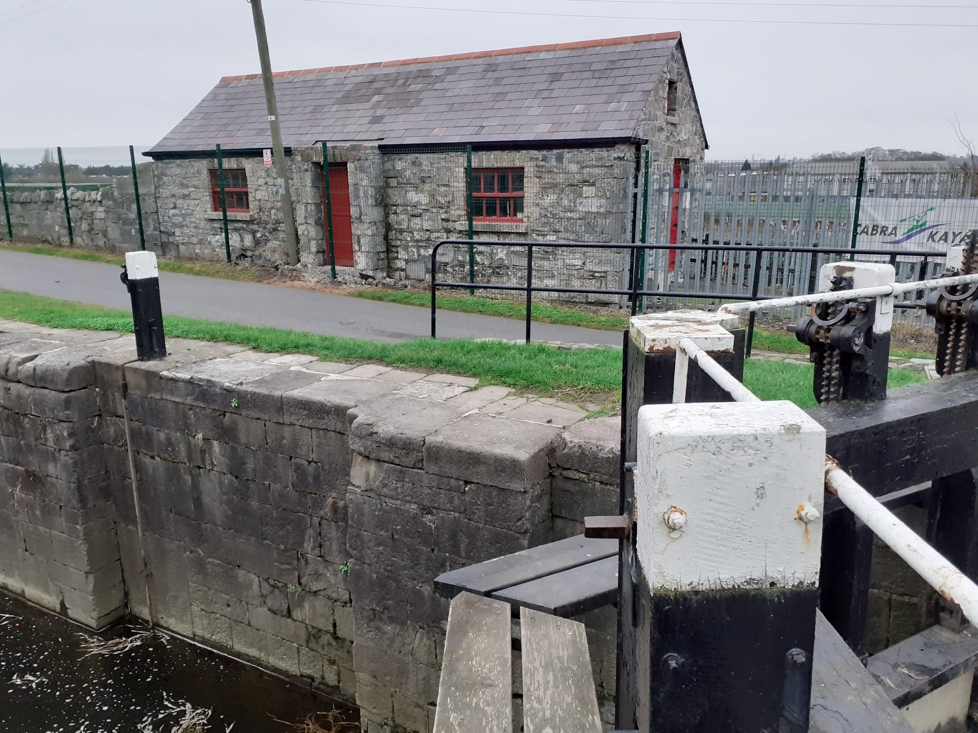 2019 12 Royal Canal Dublin Lock6 Cabra kayak base in lock keepers house