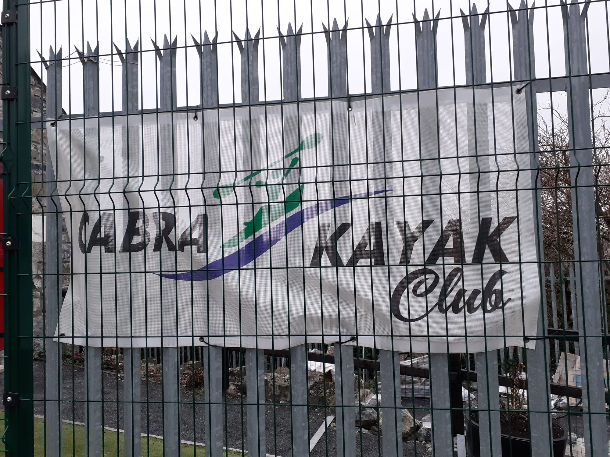 2019 12 Royal Canal Dublin Lock6 Cabra kayak base in lock keepers house
