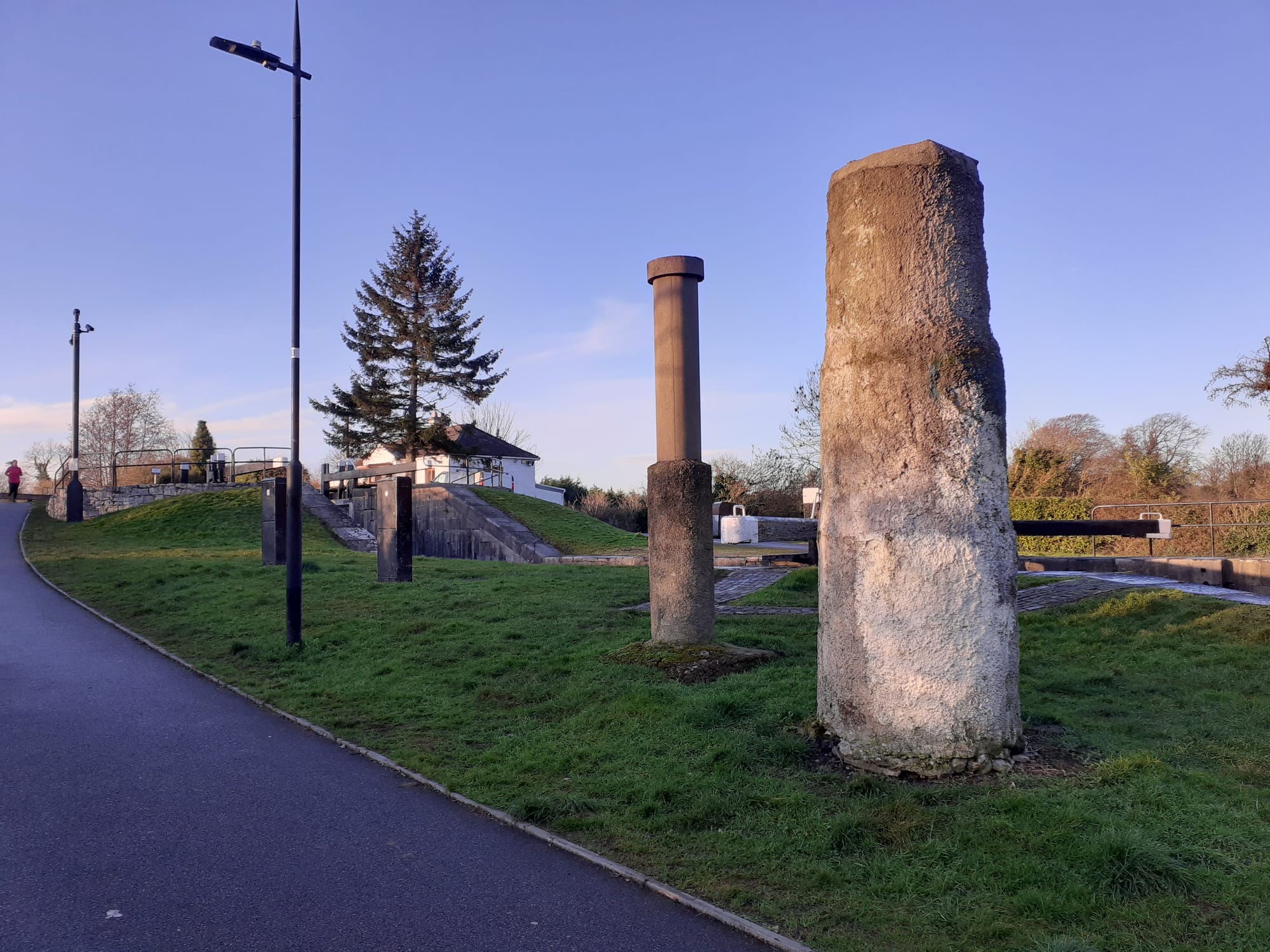 2021 03 17th Royal Canal Lock.11 ventilation pillars