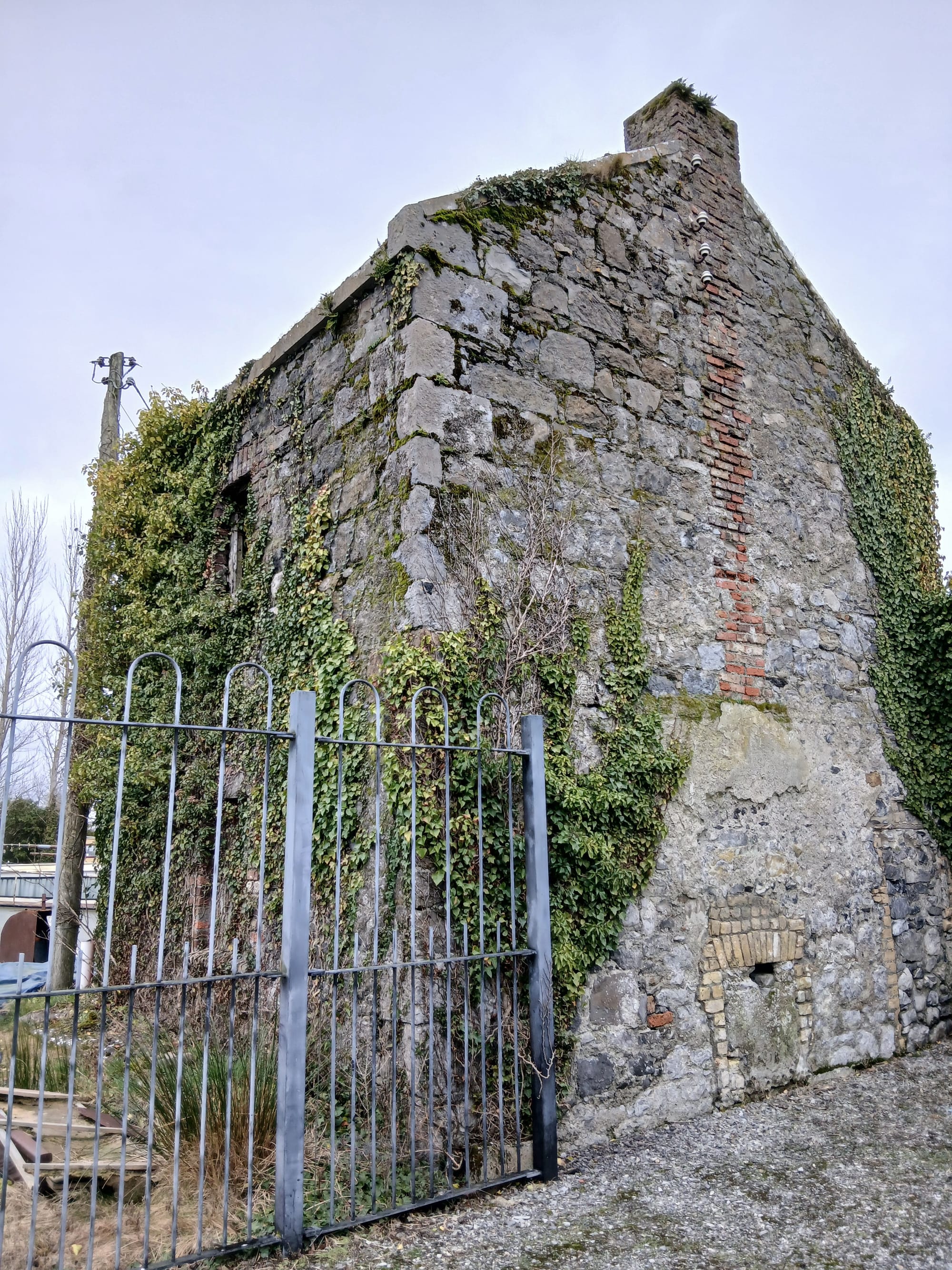 2026 02 02nd Grand Canal Shannon Harbour former house