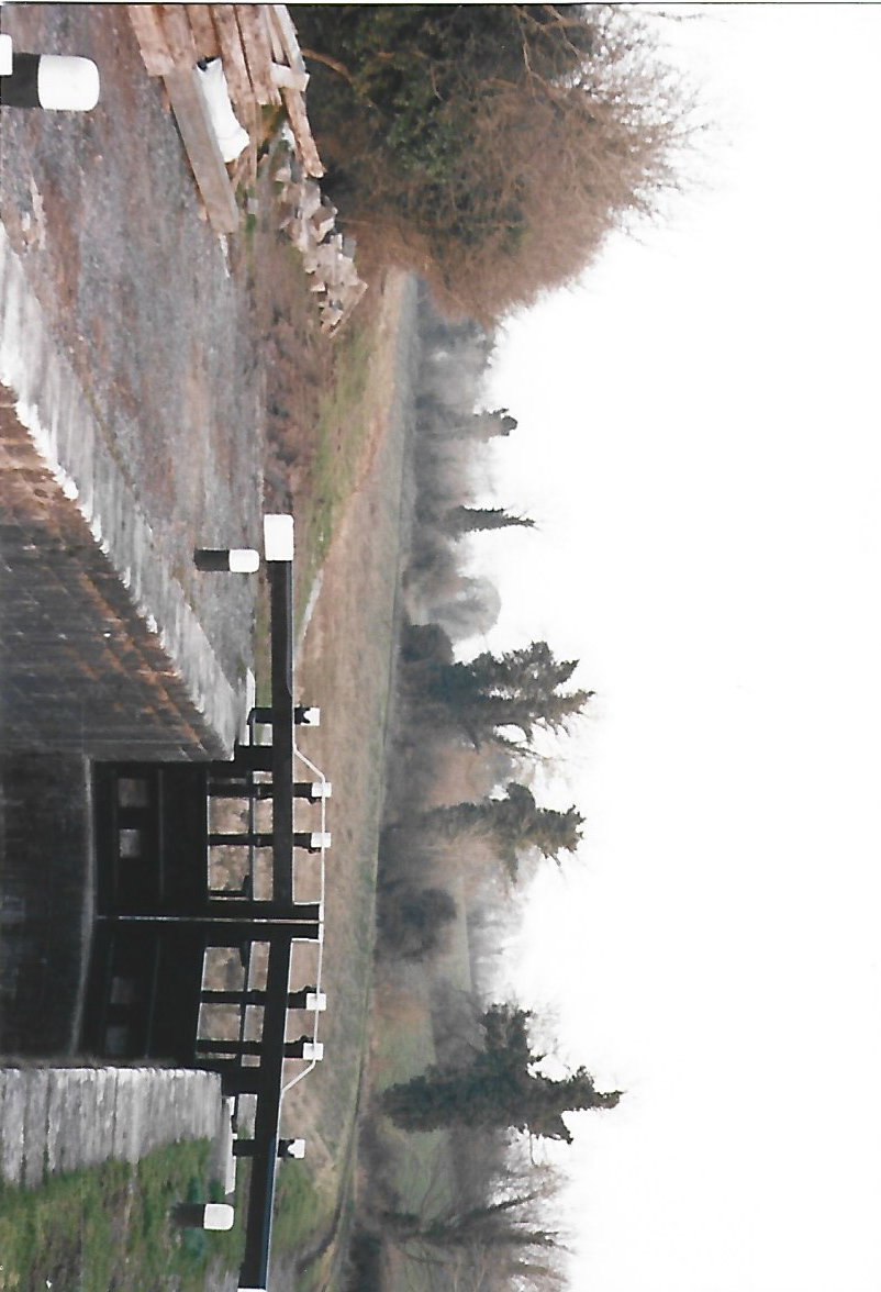 2003 03 Royal Canal Lock 44 Savage Bridge, before watering and reopening of the canal