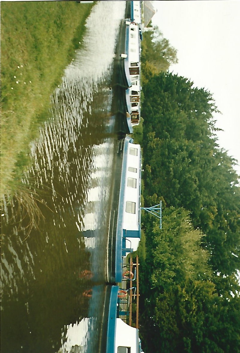2003 04 Grand Canal Cappincur Tullamore Celtic Canal Cruisers fleet