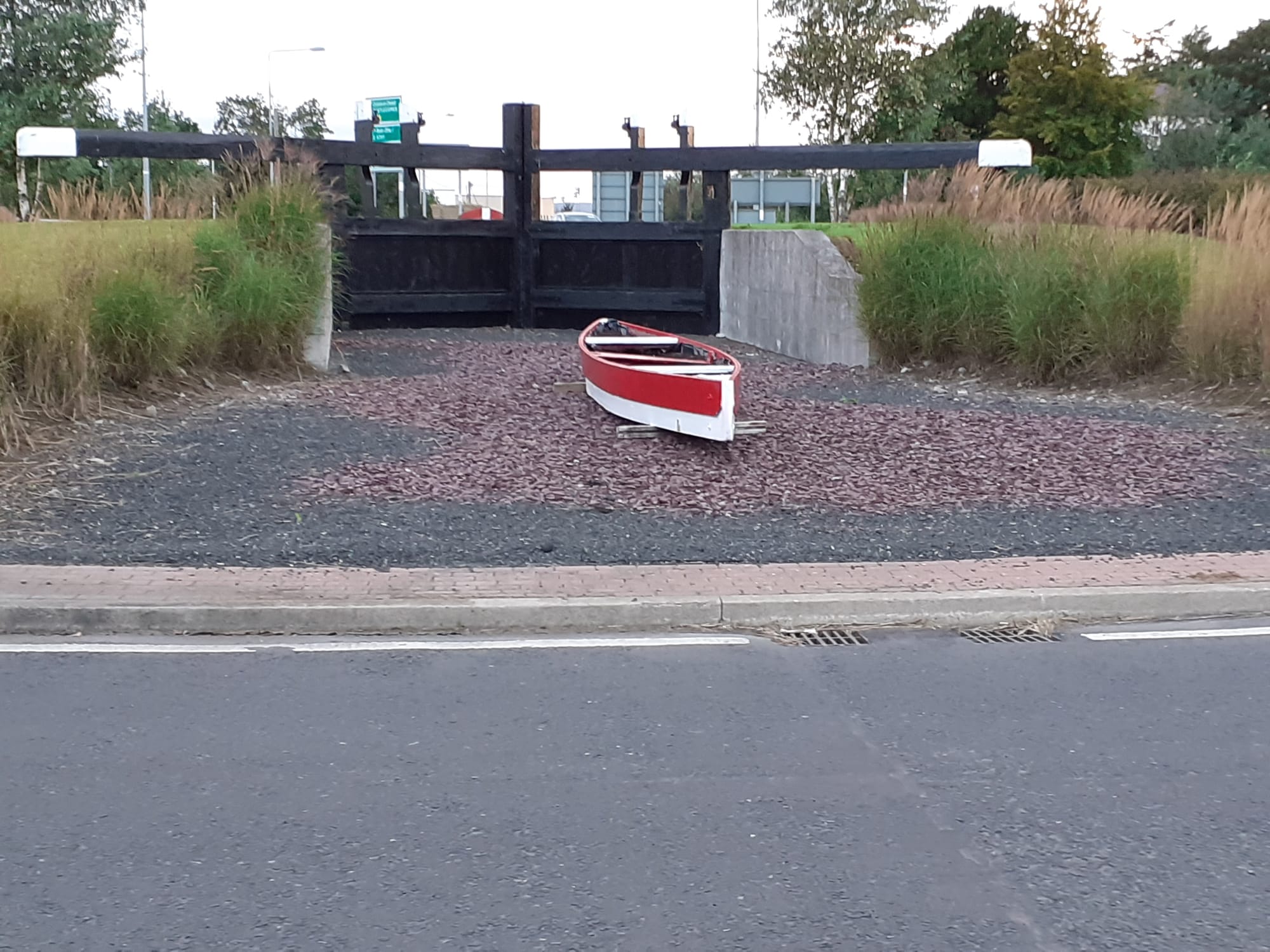 2020 08 23rd River Barrow Athy N78 Roundabout lock gate