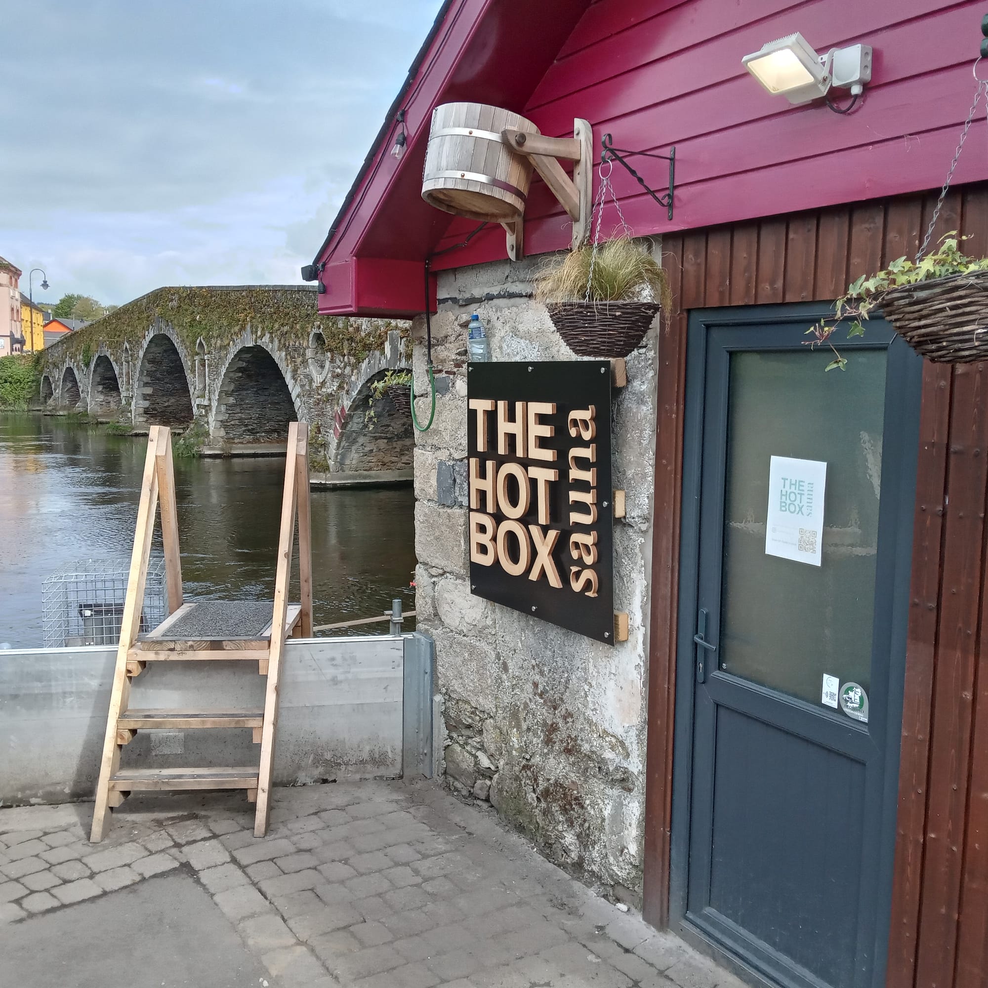 2024 04 25th River Barrow Graiguenamanagh, new riverside sauna