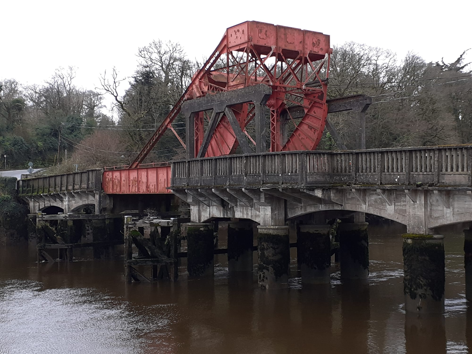 2019 12 29th River Barrow Ferrymountgarret, Scherzer lifting bridge
