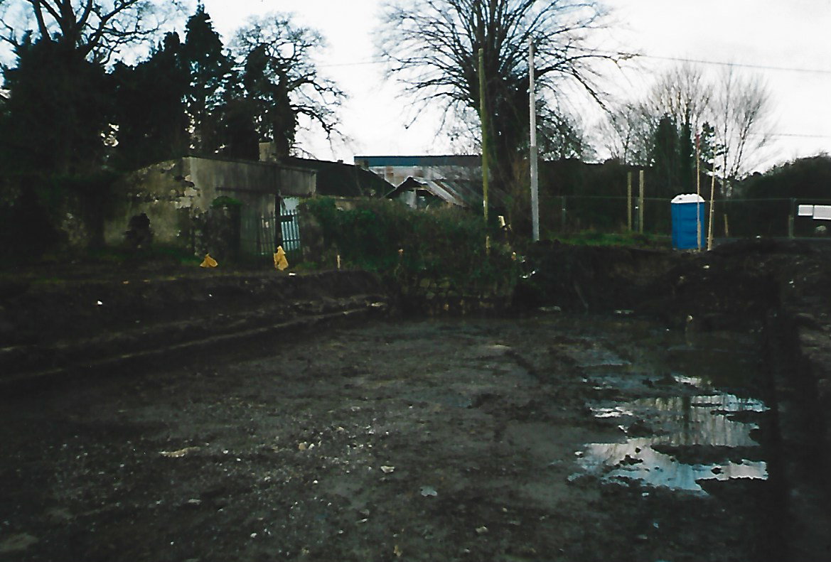 2003 12 21st River Barrow Graiguenamanagh, dry dock unearthed