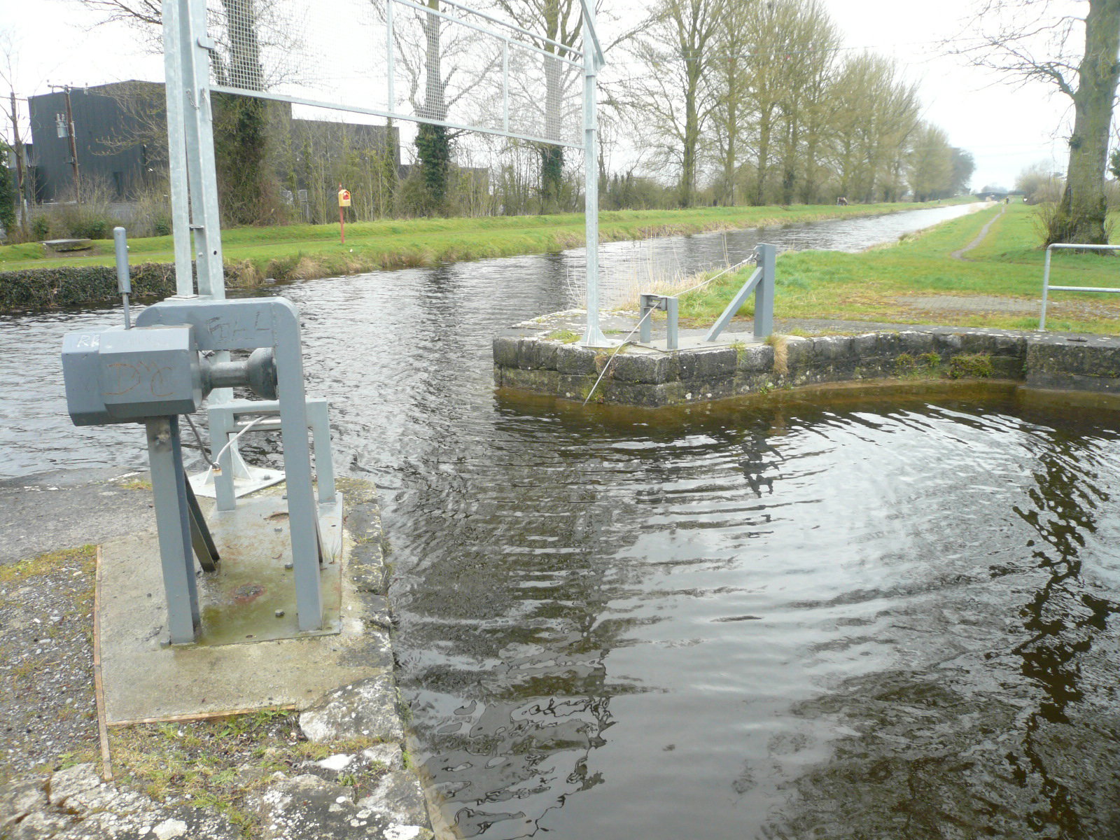 2016 04 Grand Canal Athy dry dock