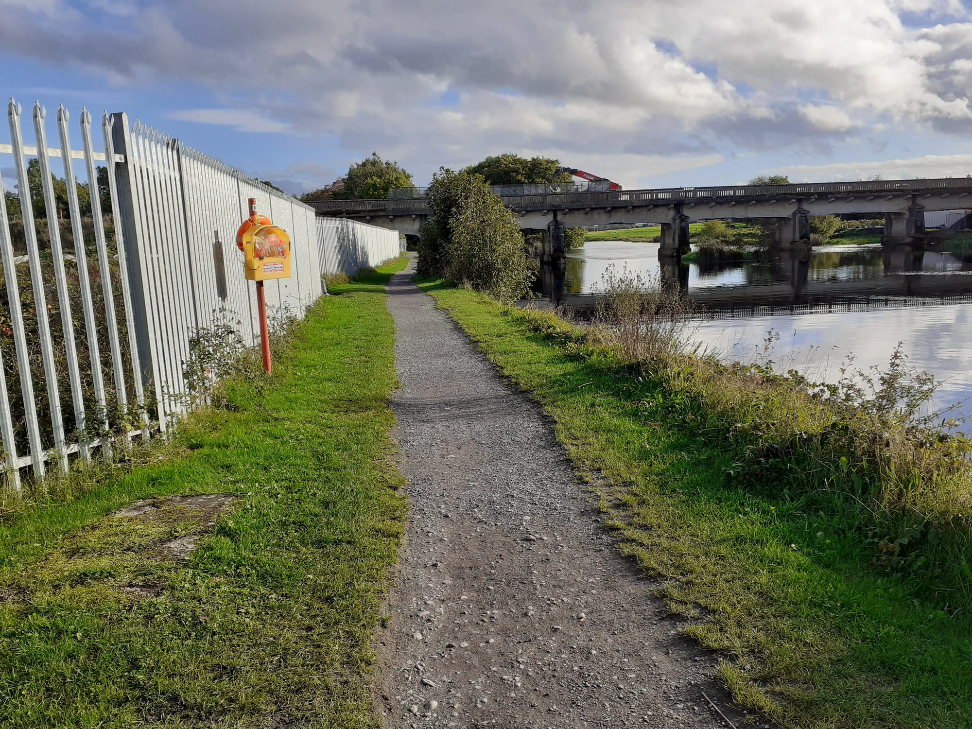 2022 10 06th Grand Canal Barrow Line Athy new riverside development