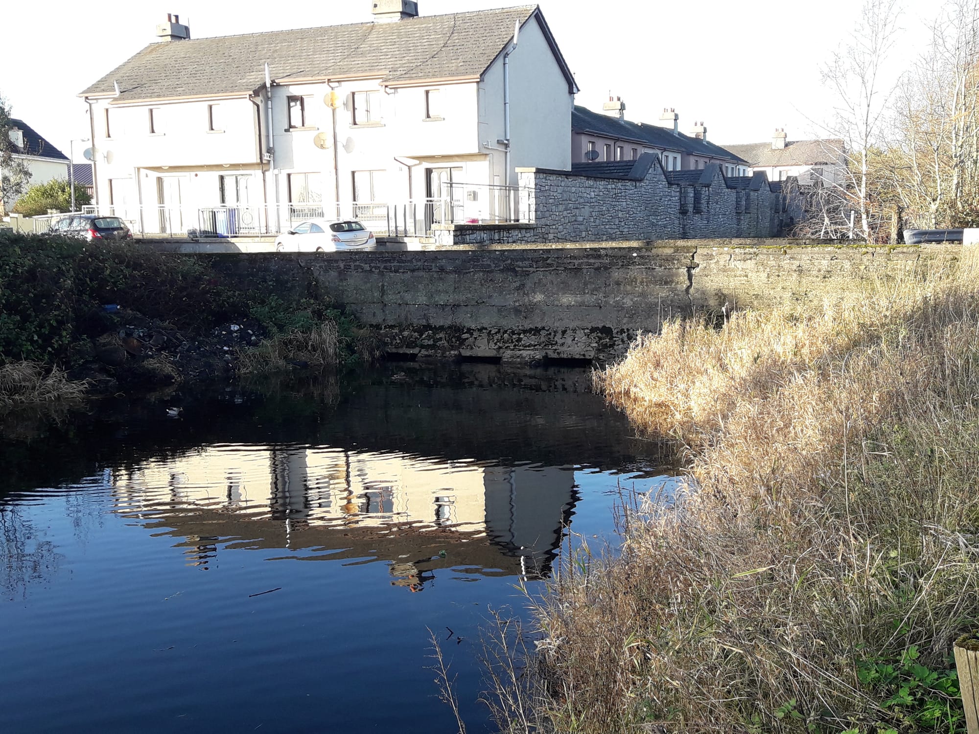 2018 12 03rd River Shannon Athlone Canal end of waterway