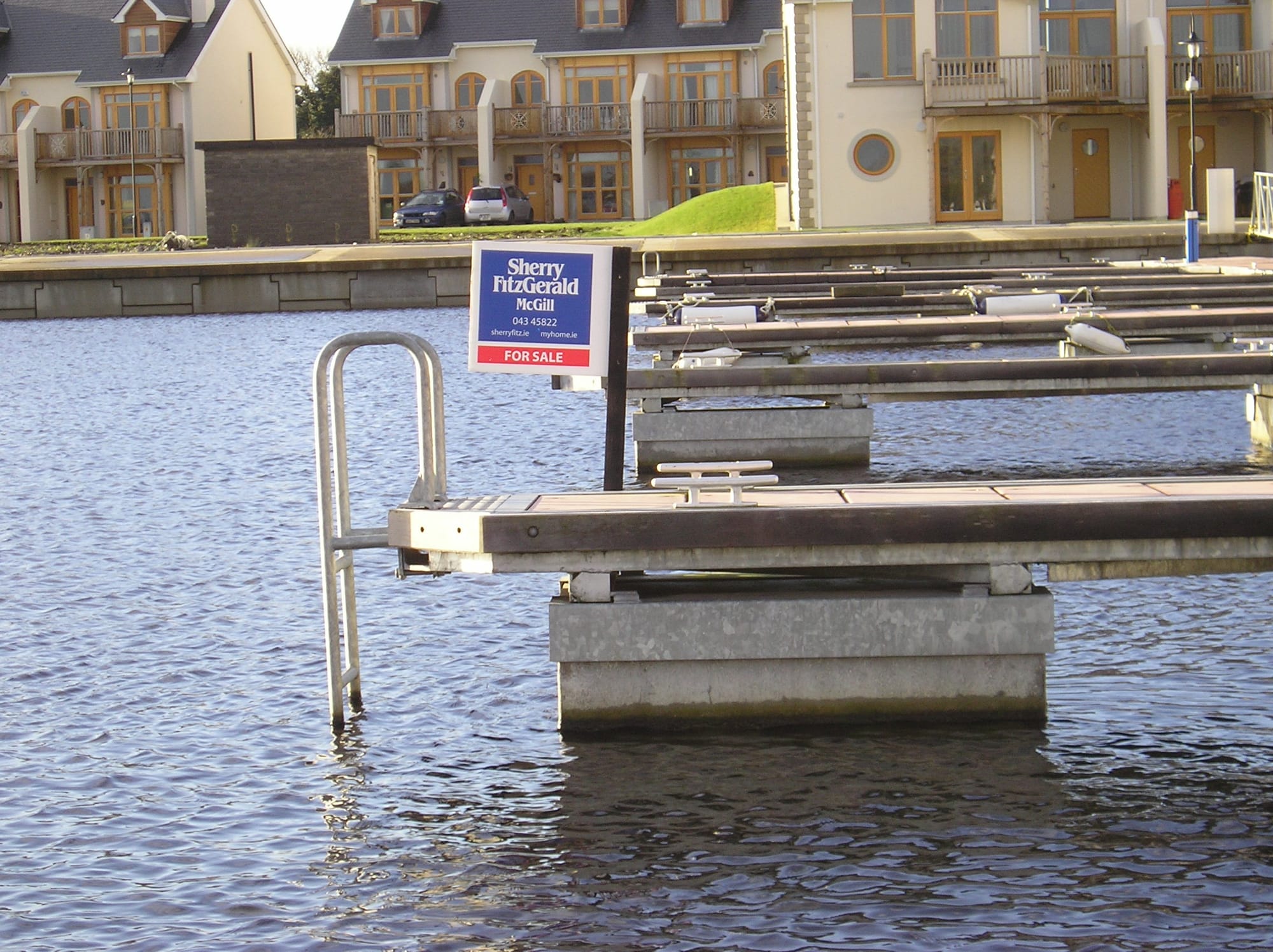 2008 01 River Shannon Tarmonbarry Harbour