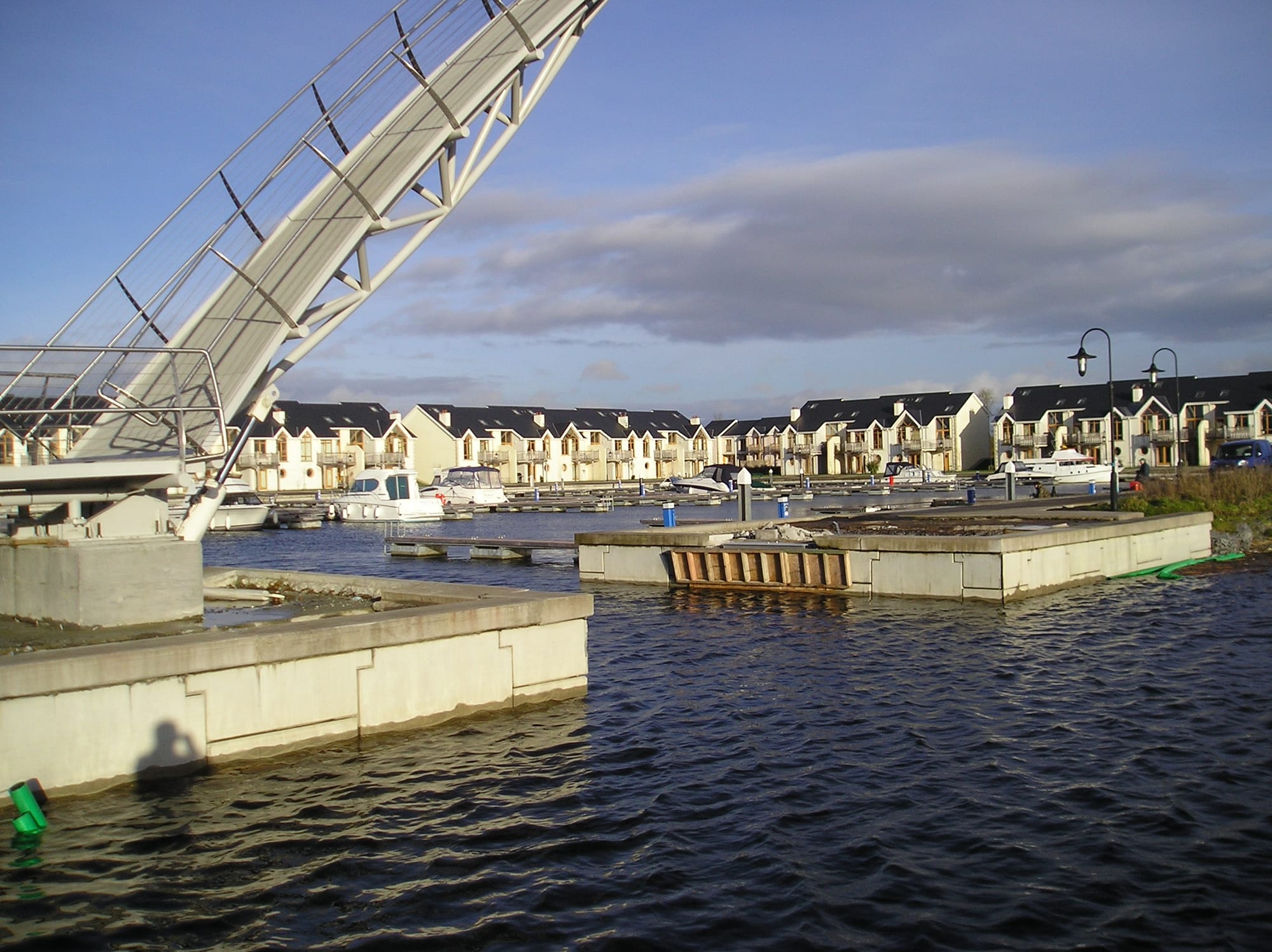 2008 01 River Shannon Tarmonbarry Harbour