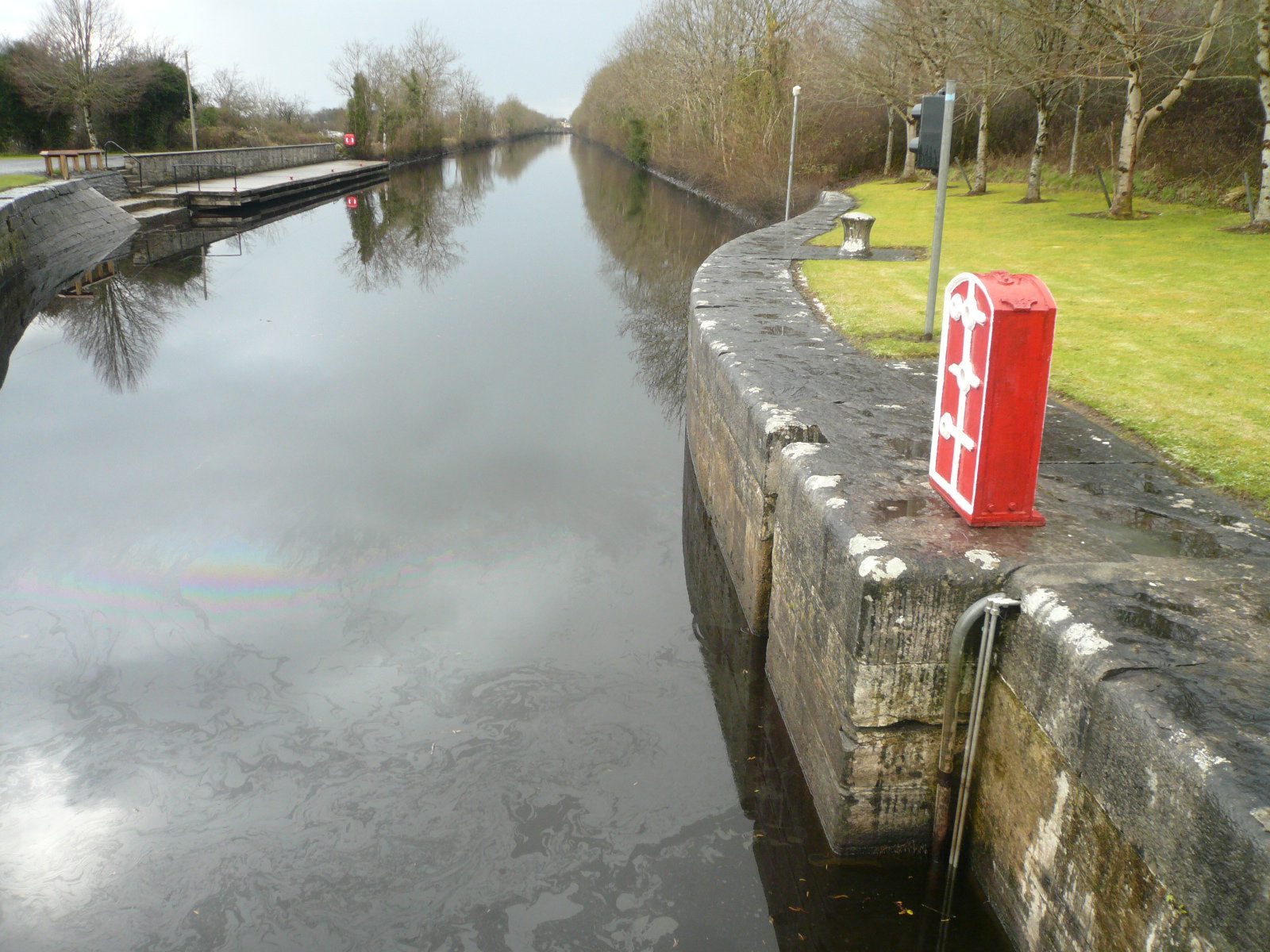 2016 04 River Shannon Albert Lock on the Jamestown Canal
