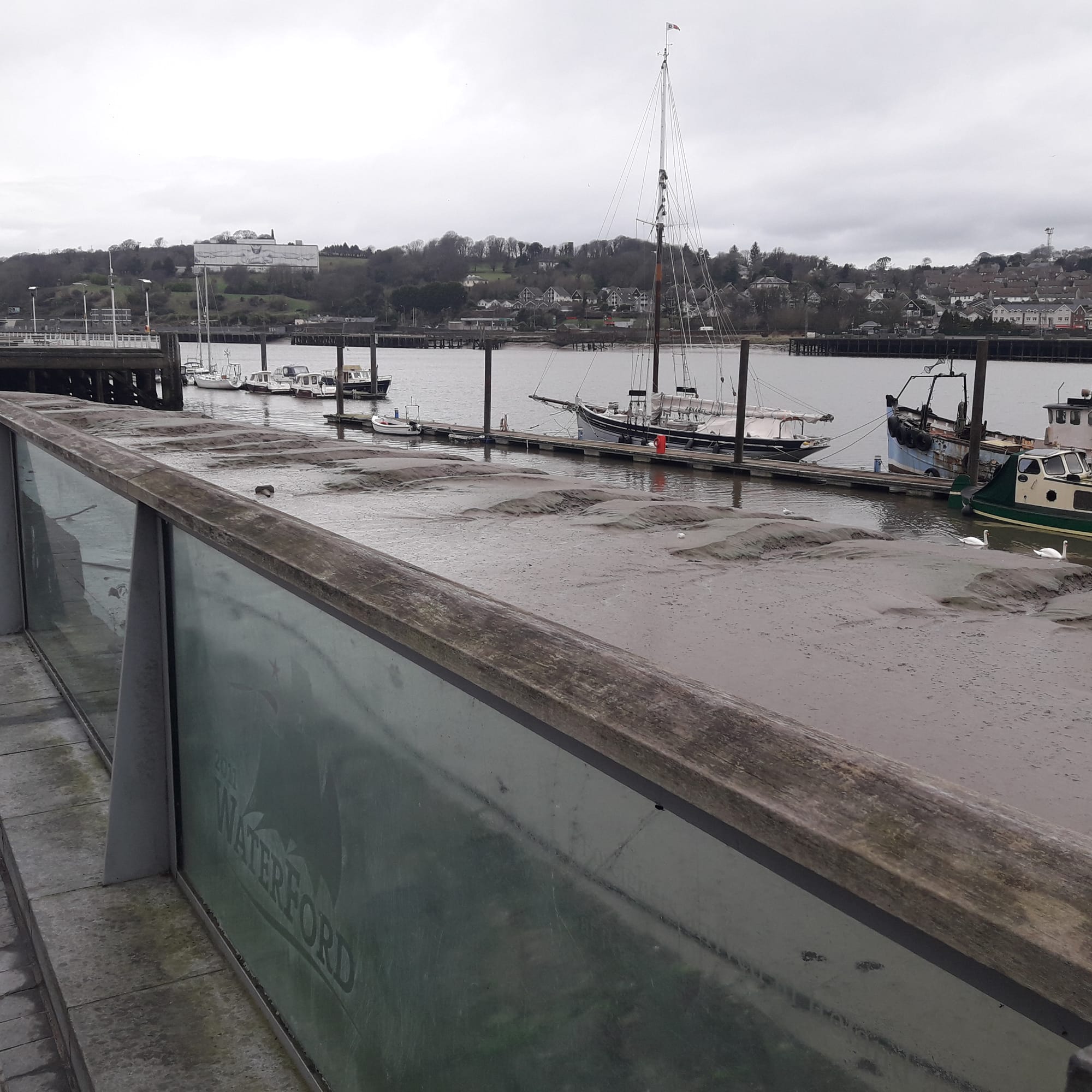 2019 01 21st River Suir Waterford glass wall flood defences