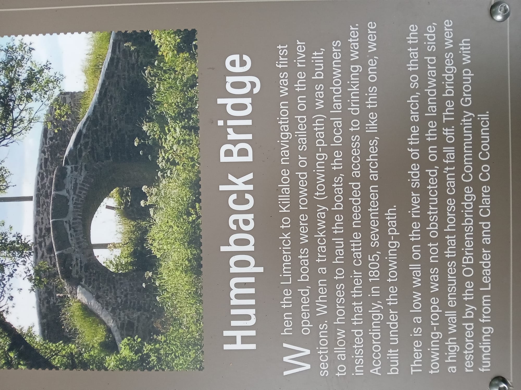 2025 08 06th River Shannon Ardnacrusha, O Briens Bridge, old River Shannon, Humpback Bridge