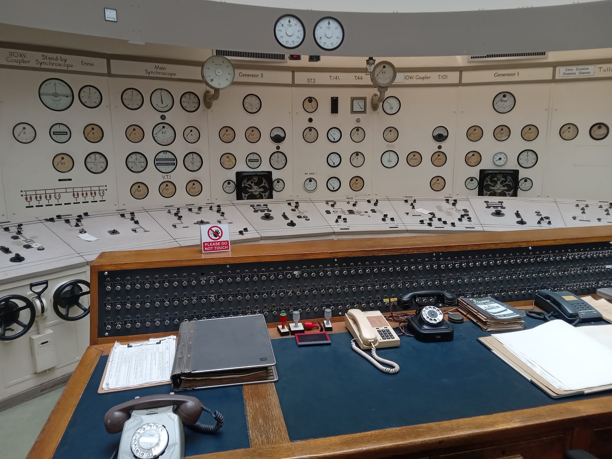 1929 06 River Shannon, Ardnacrusha hydroelectric power station, original control room