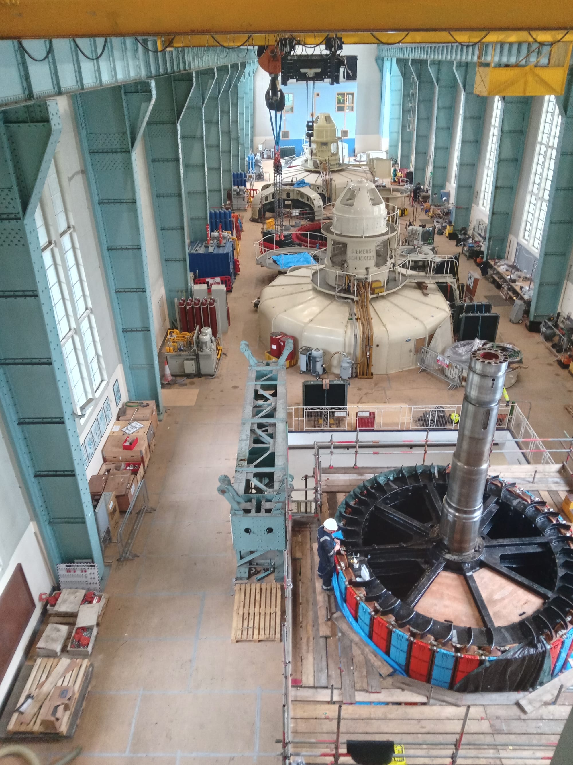 1929 06 River Shannon, Ardnacrusha hydroelectric power station, third turbine being repaired