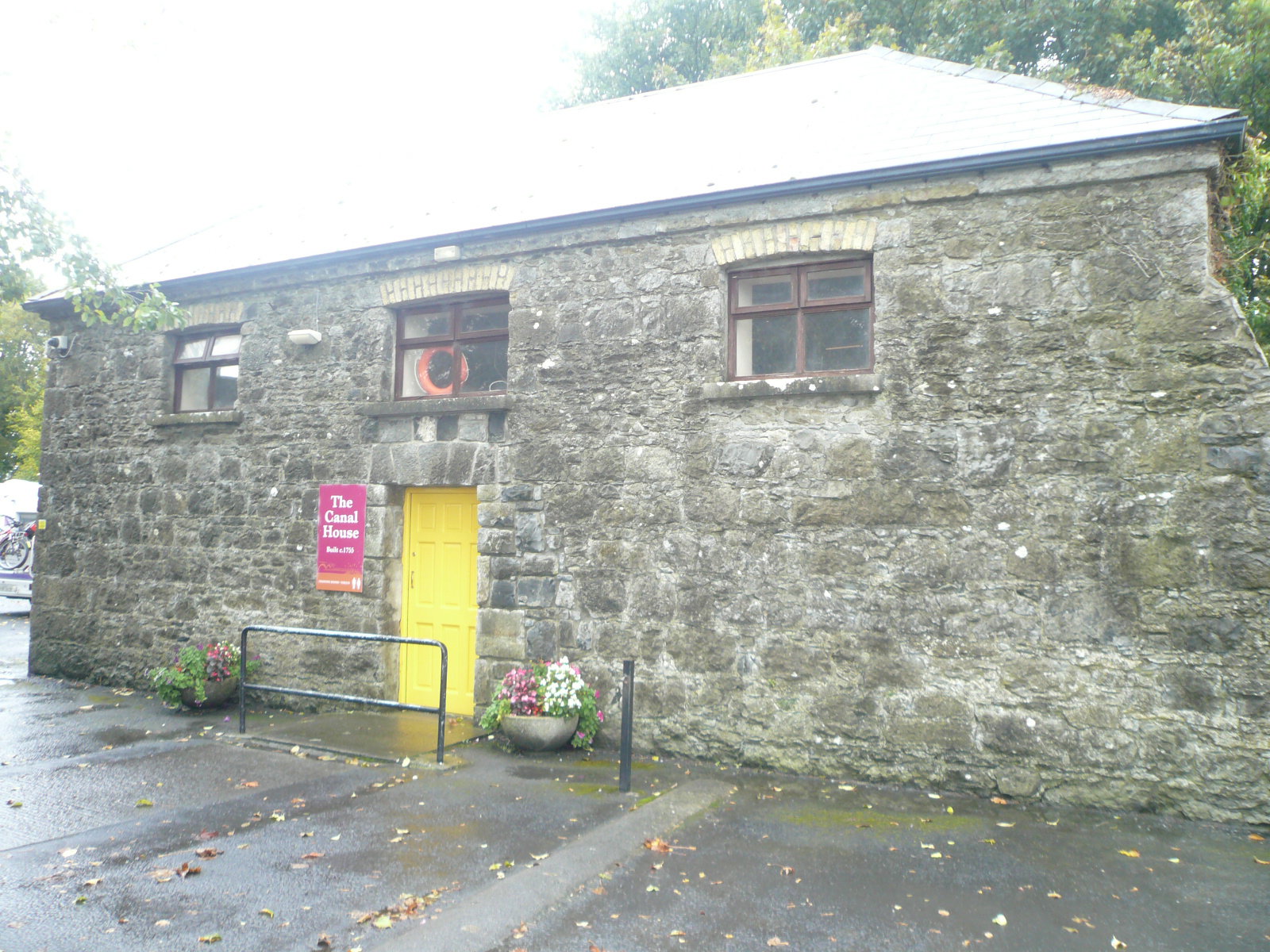2017 09 30th River Shannon Banagher old canal store built 1755