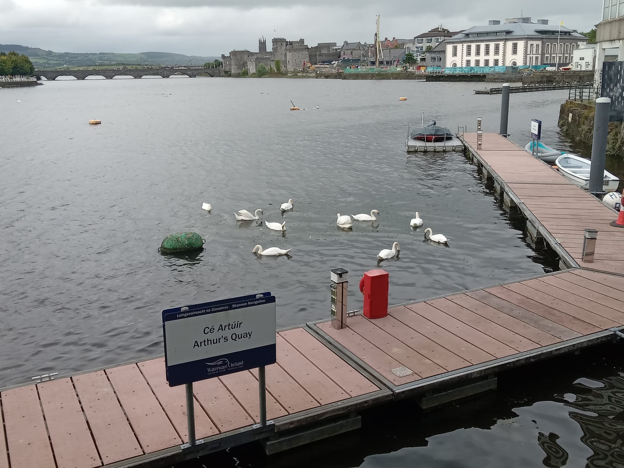 2025 08 07th River Shannon Limerick, Arthurs Quay
