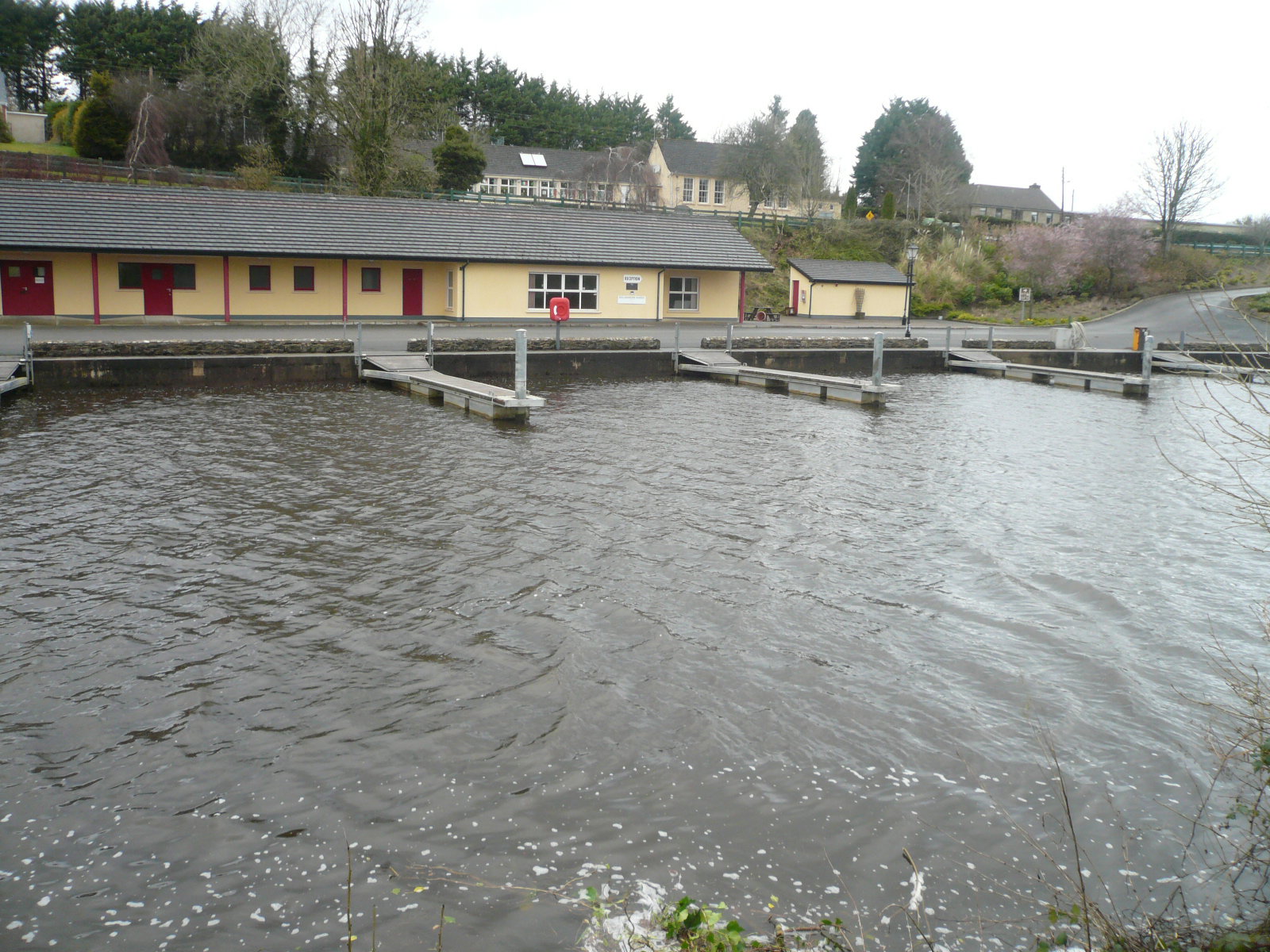 2016 04 Lough Erne Ballinamore Locaboat closed