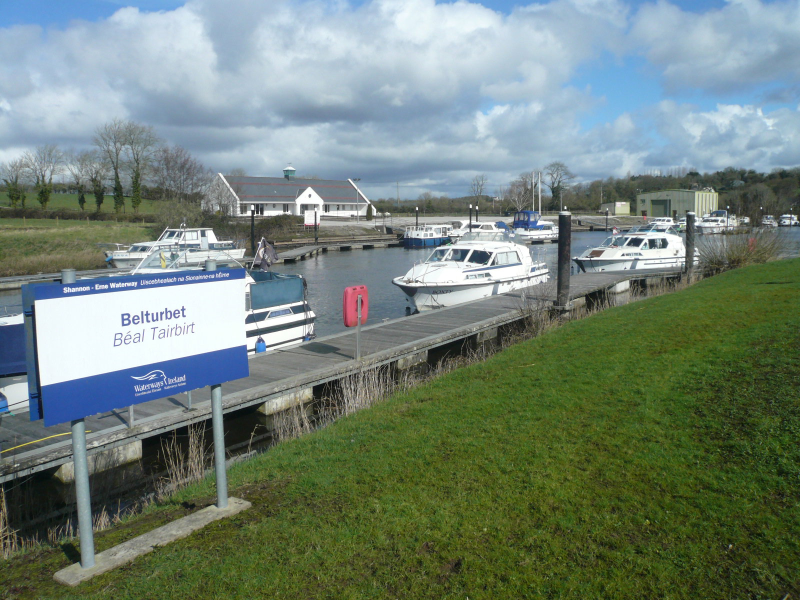 2016 04 Lough Erne Belturbet public marina