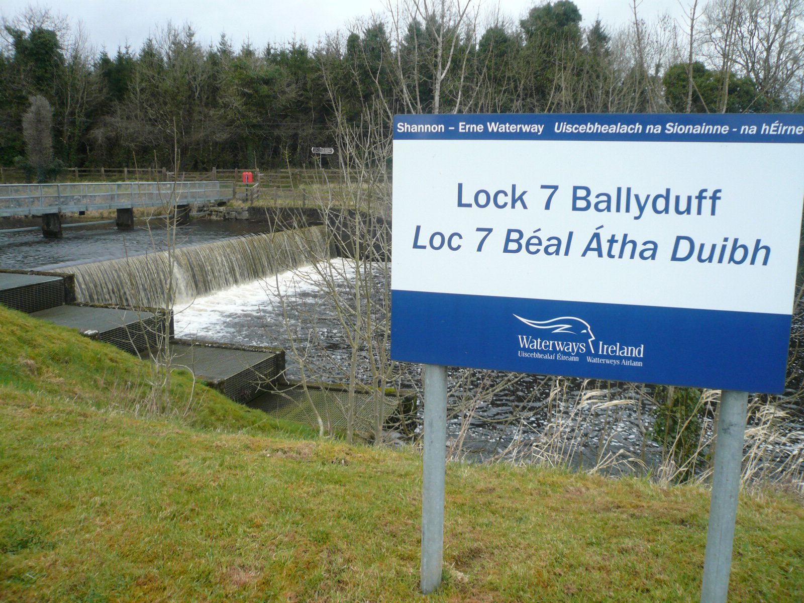 2016 04 Lough Erne Lock 7 Ballyduff.