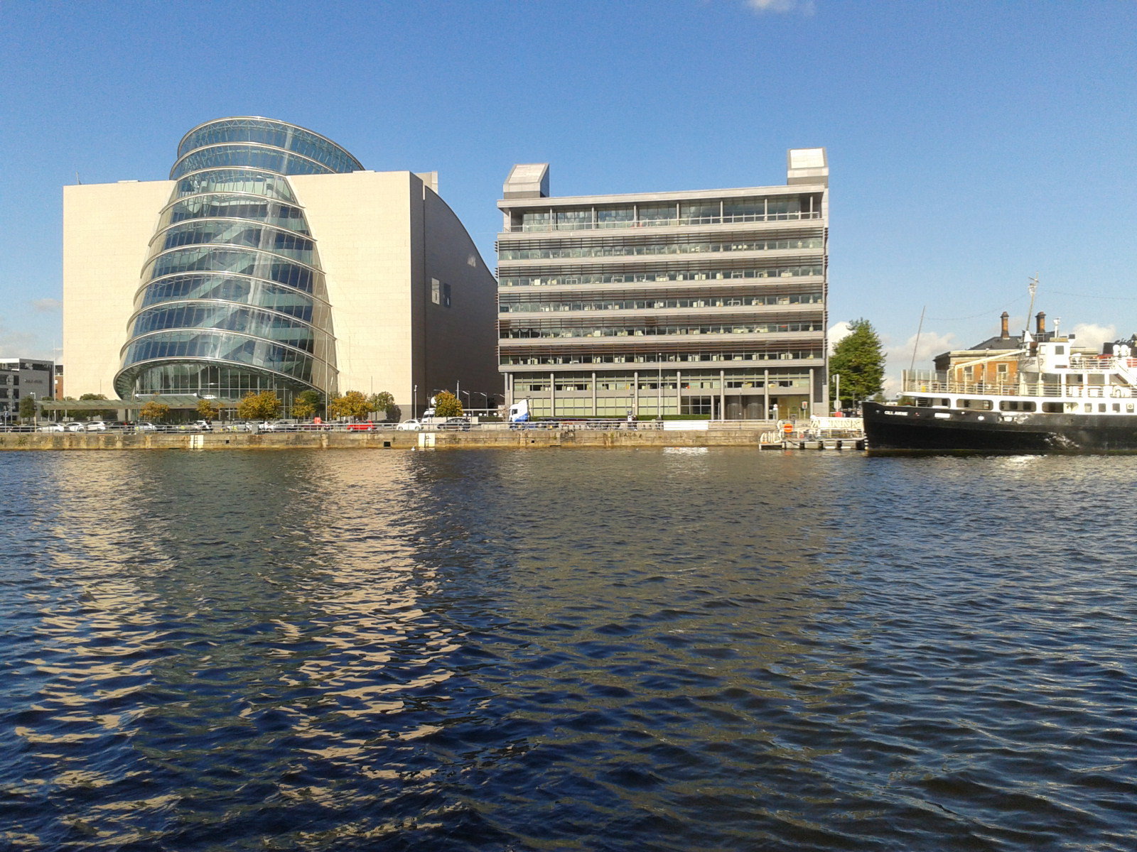 2016 10 02nd River Liffey Dublin, conference centre