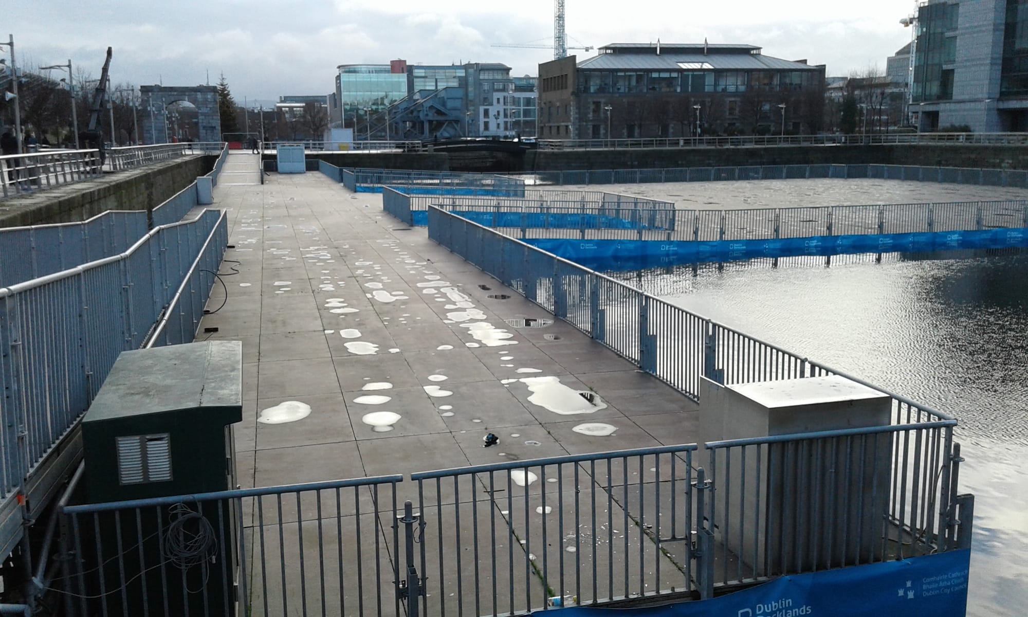 2016 12 19th Georges Dock Dublin, floating platform inserted into water space