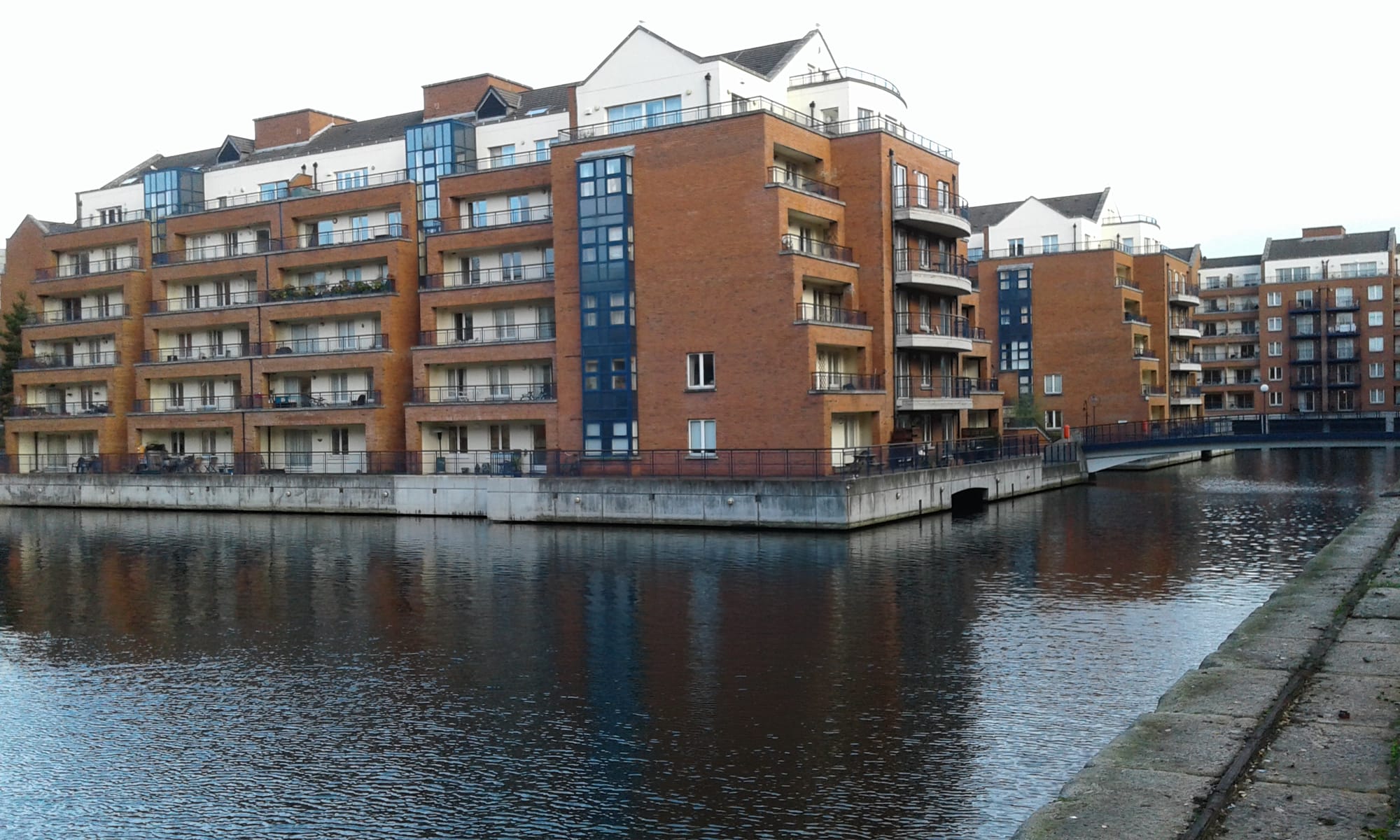 2019 10 22nd River Liffey Georges Dock  inner dock populated with apartments