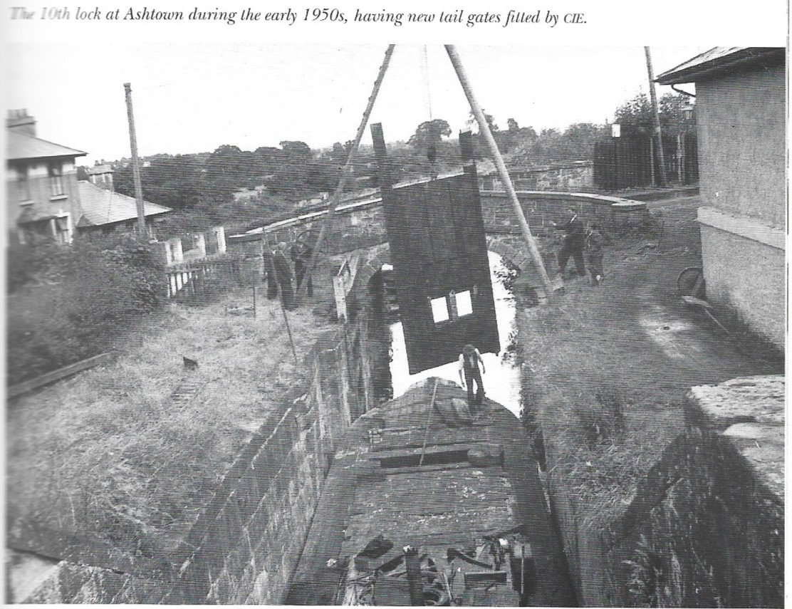 1950 Royal Canal Dublin, 10th Lock Ashtown, gets new lock gates, by Ruth Delaney