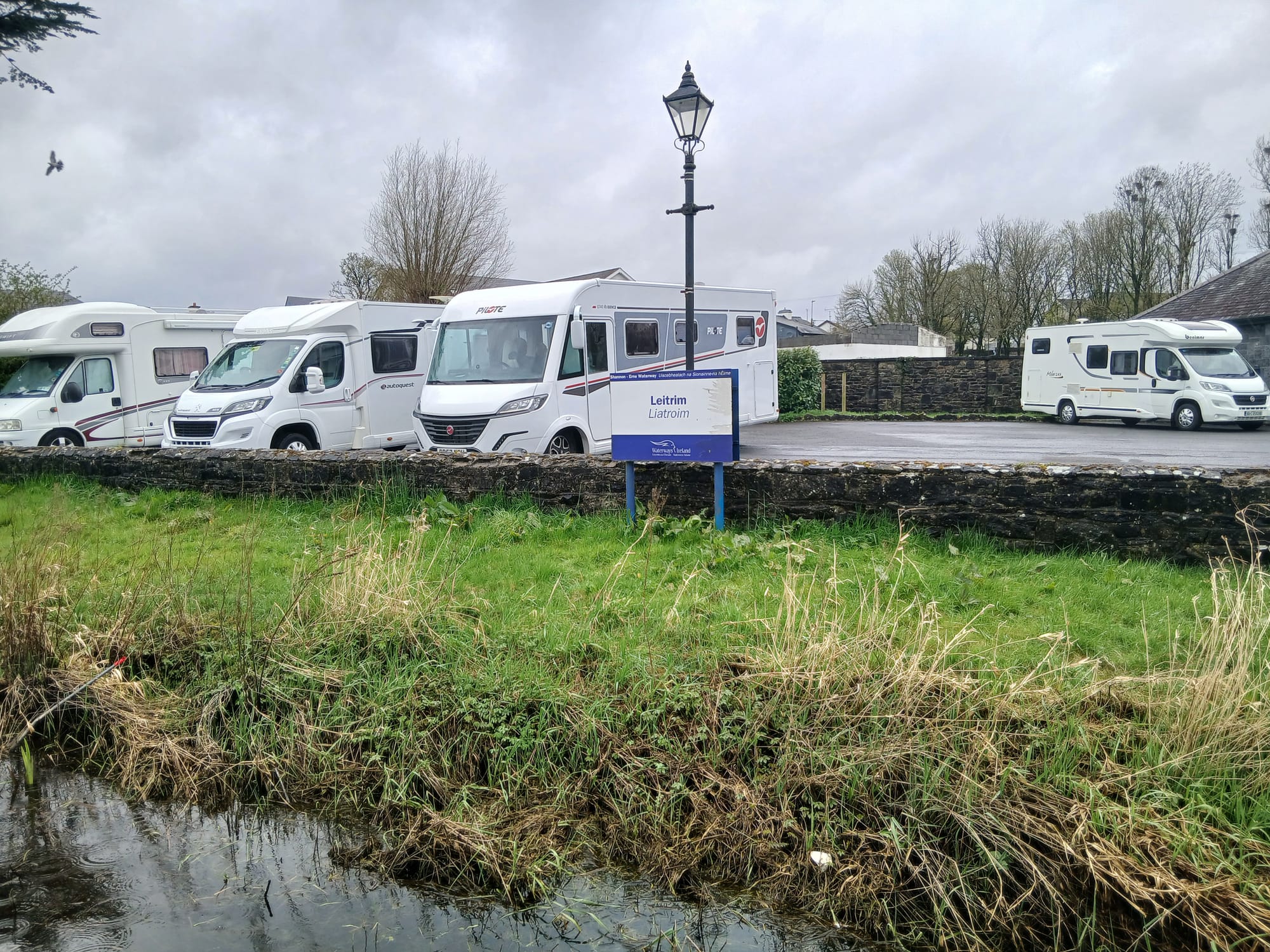 2026 04 06 River Shannon Leitrim riverside campervans