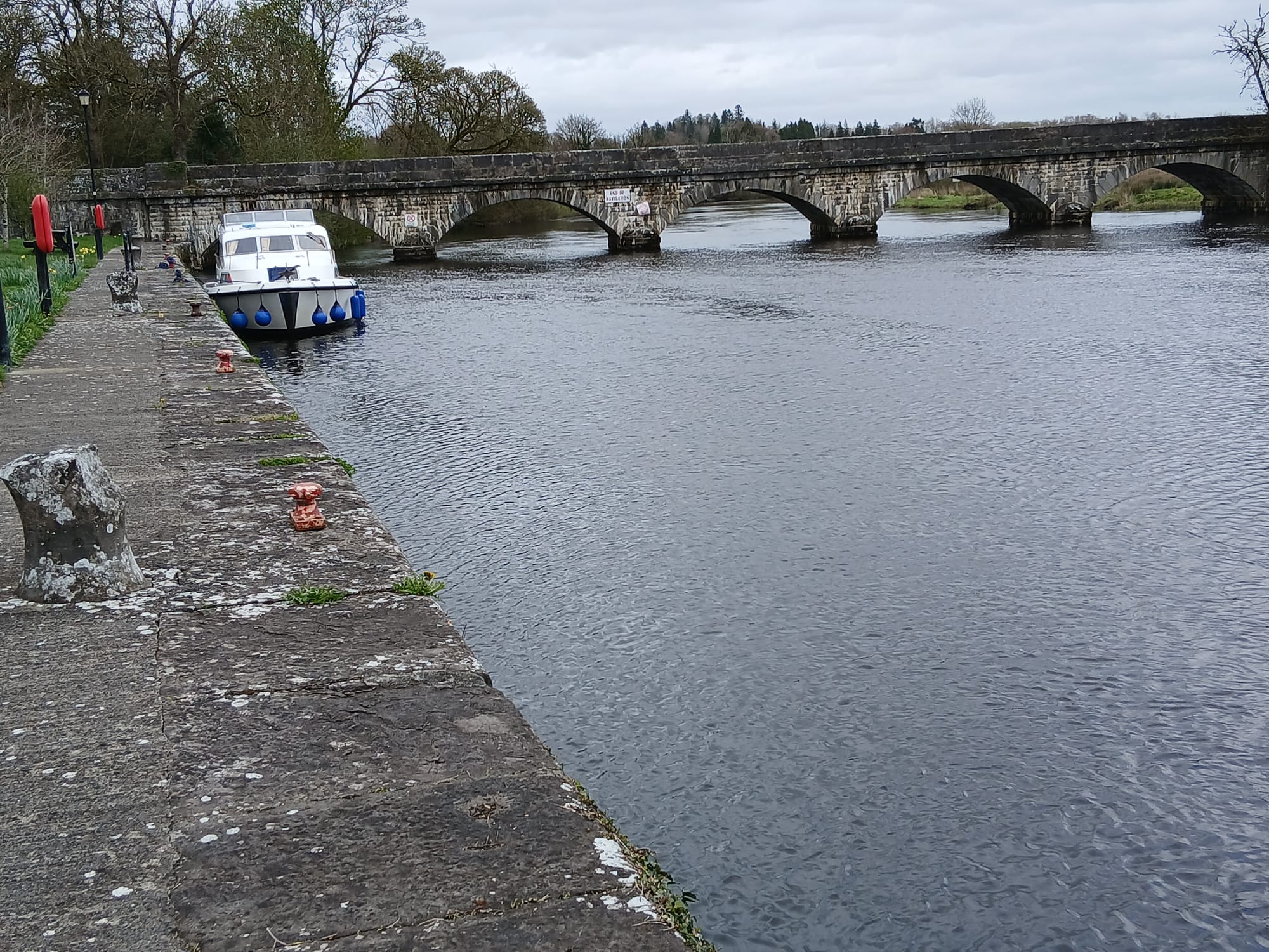 2026 04 06th River Shannon Jamestown bridge and quay