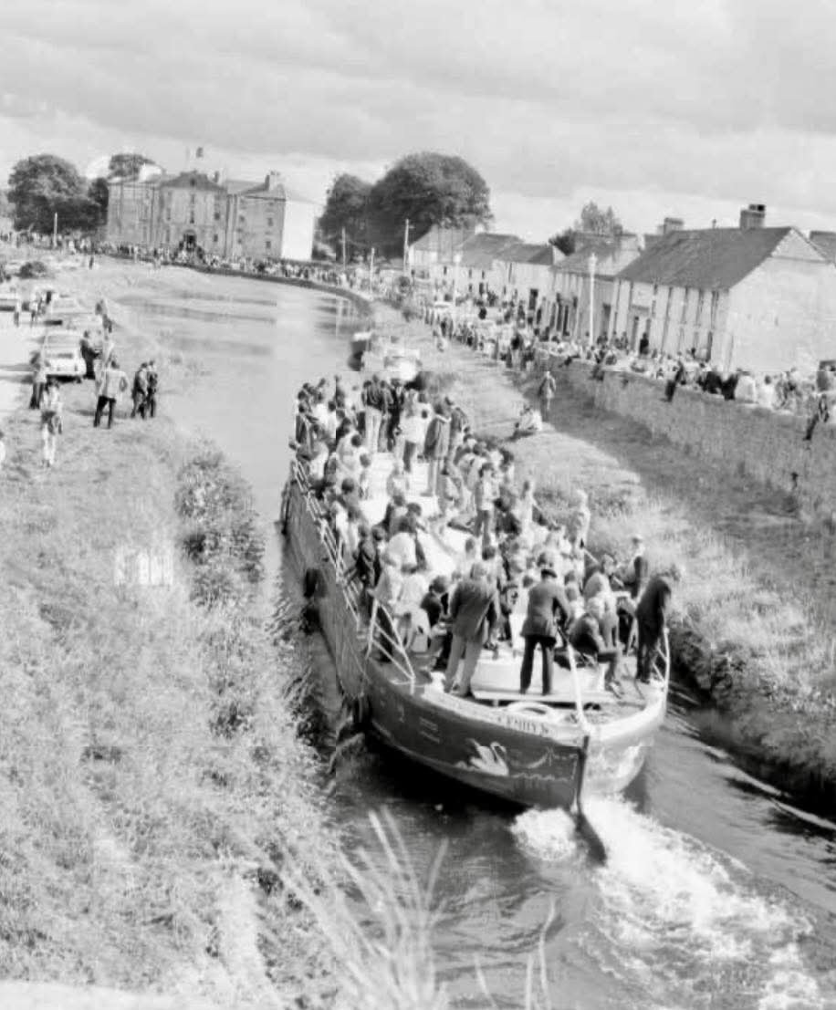 1970s Grand Canal Robertstown, barge 107B Emily, photo by James o Dea