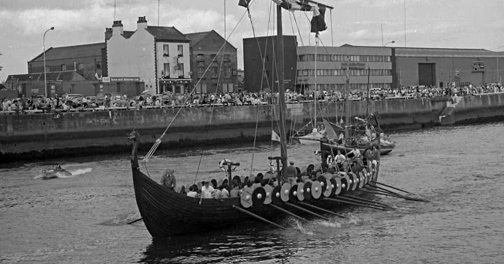 1988 River Liffey Dublin millennial celebration fleet