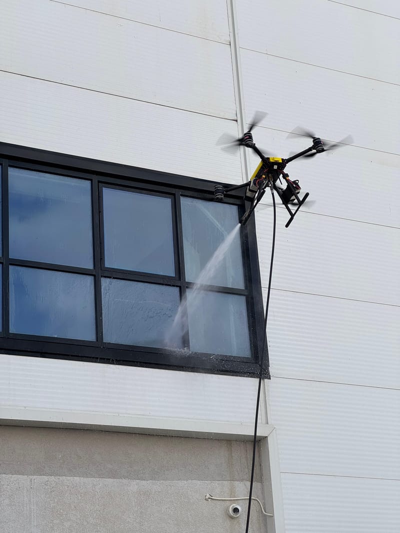 האנגרס בבעלות מתן שונפלד