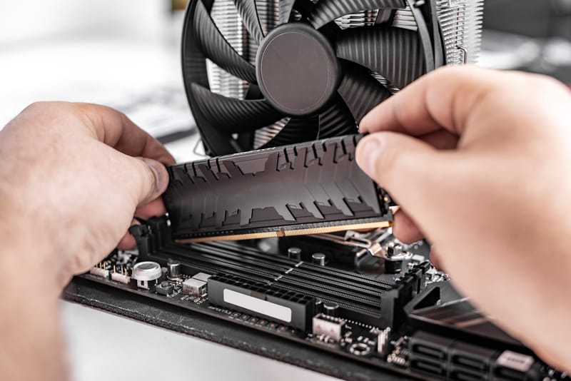 Formatação e upgrade de notebook