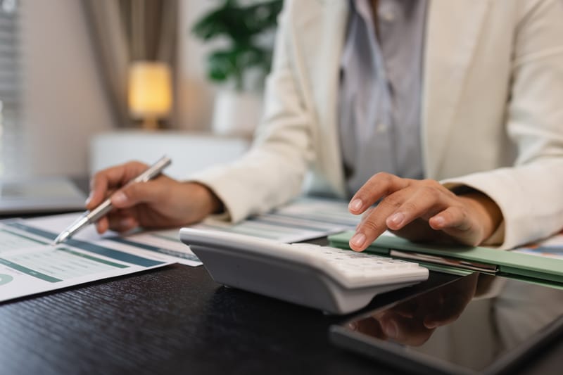 الأمور المالية