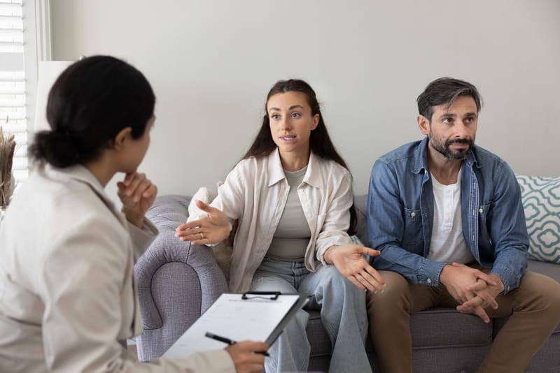 부부 & 가족 치료 (Couples & Family Therapy)