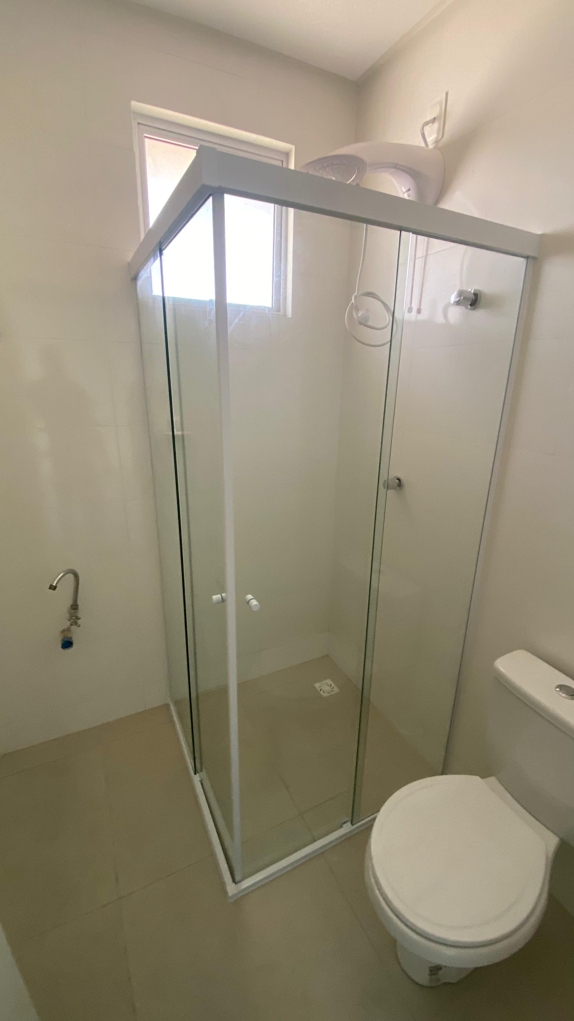 Box Banheiro de Canto Decora