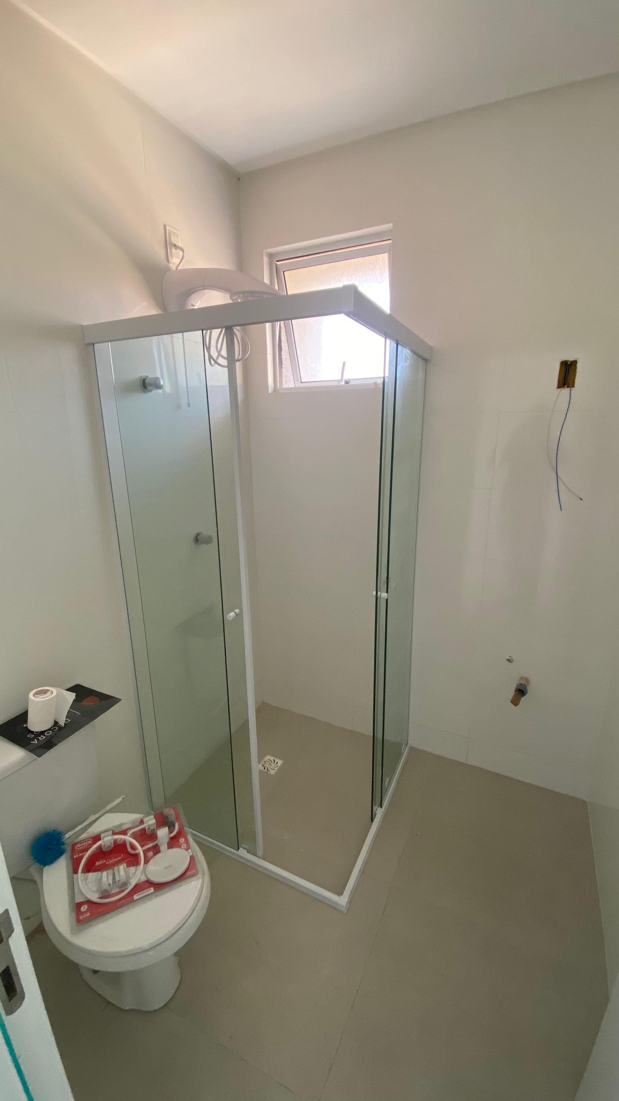 Box Banheiro de Canto Decora