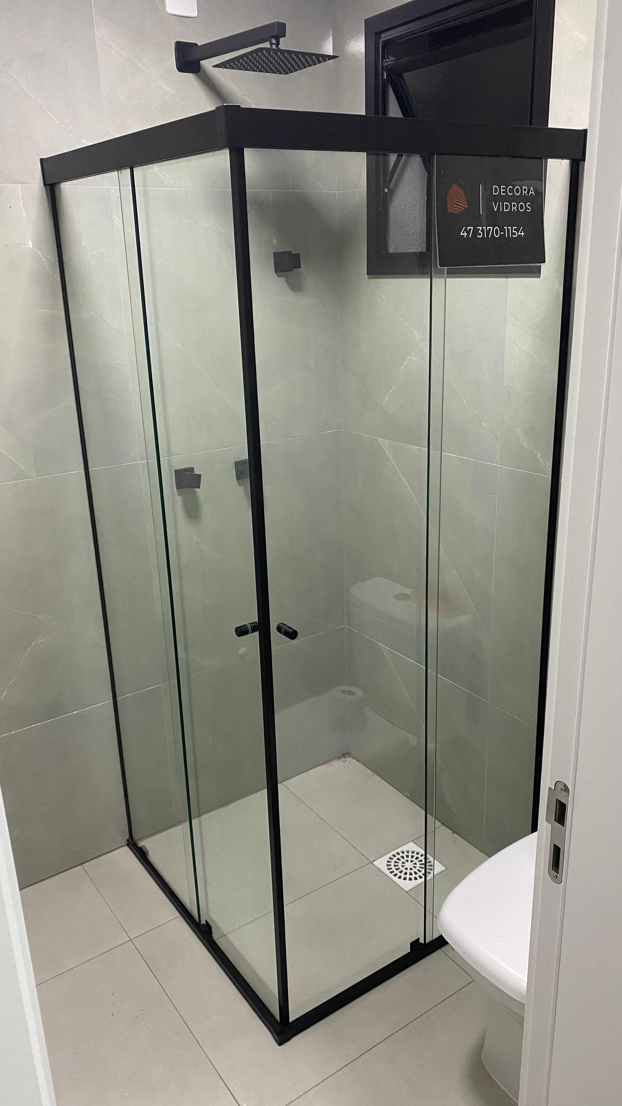 Box Banheiro de Canto Decora