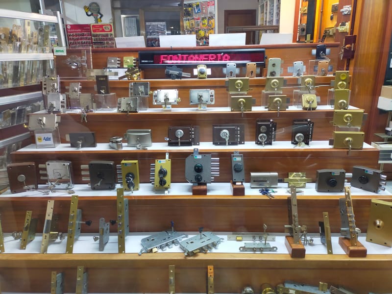 Cambio de cerraduras en Poble-Sec, Barcelona