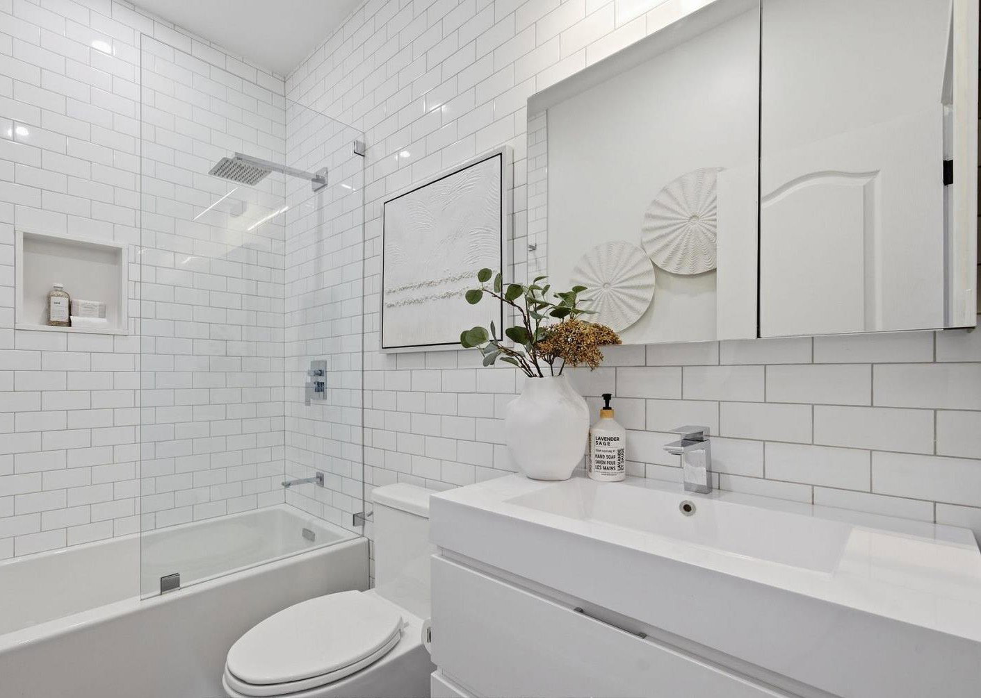 Kitchen / Bathroom Renovation on Main-floor and Basement