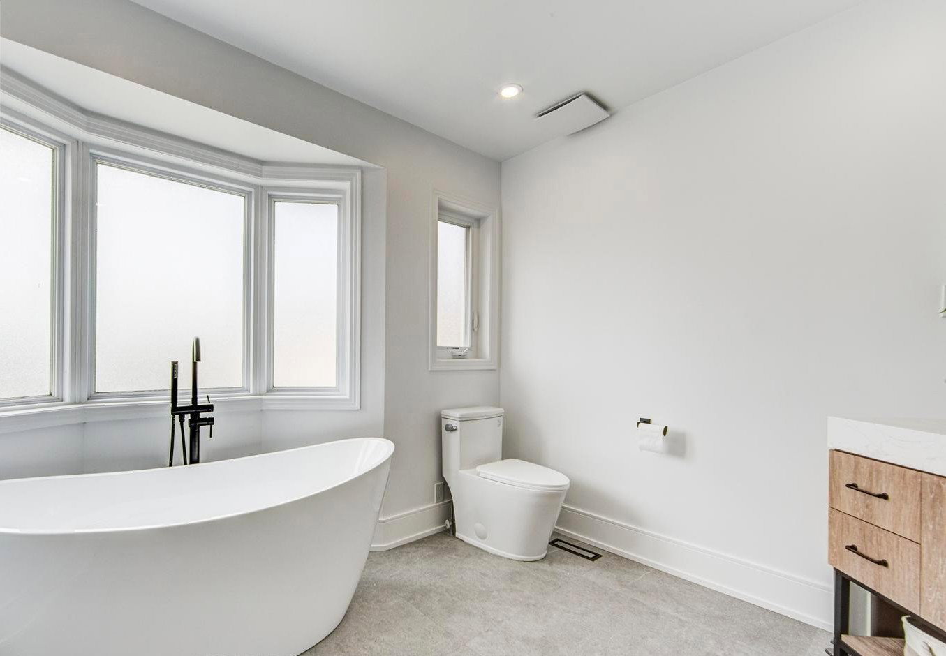 Powder Room and 3-4 Piece Bathroom Renovation