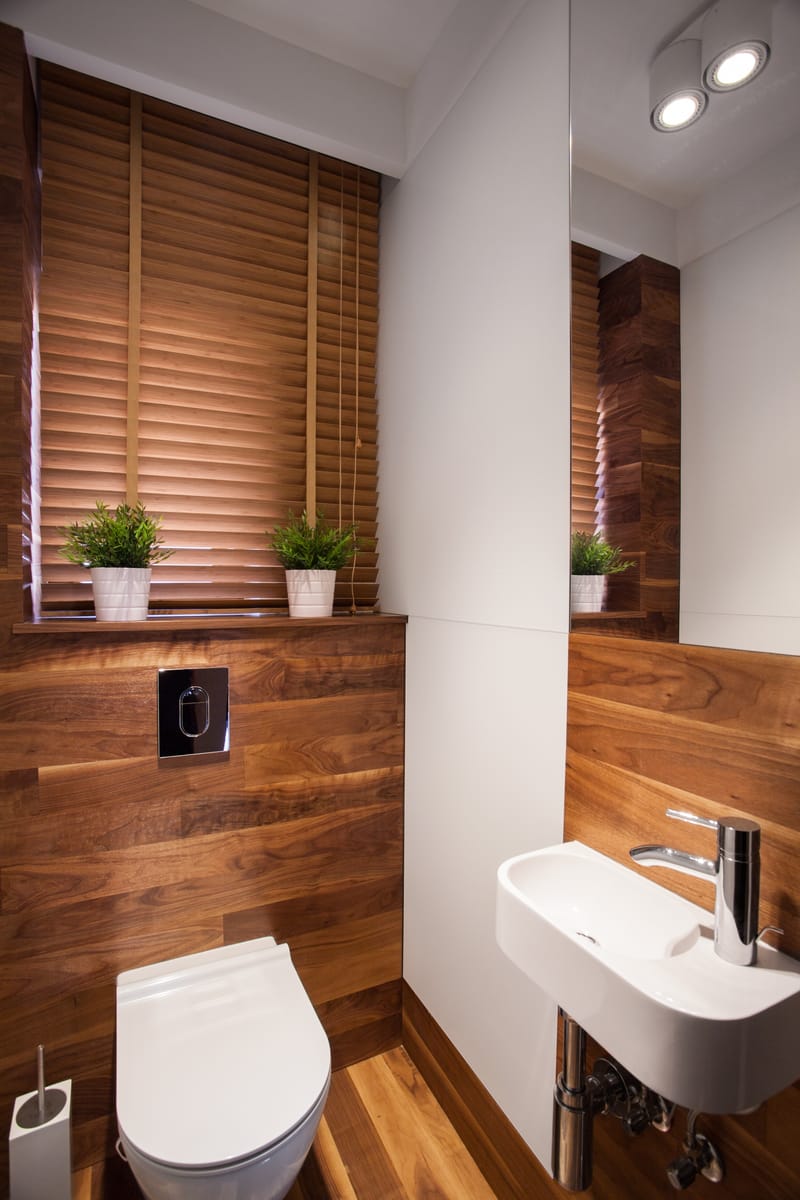 Small Bathroom Layouts: Fitting a Full Bath into 40 Square Feet