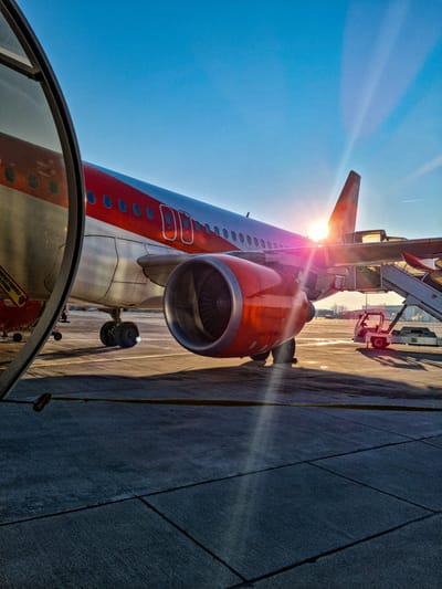 Guía@¿Cómo hablo con alguien de Avianca?