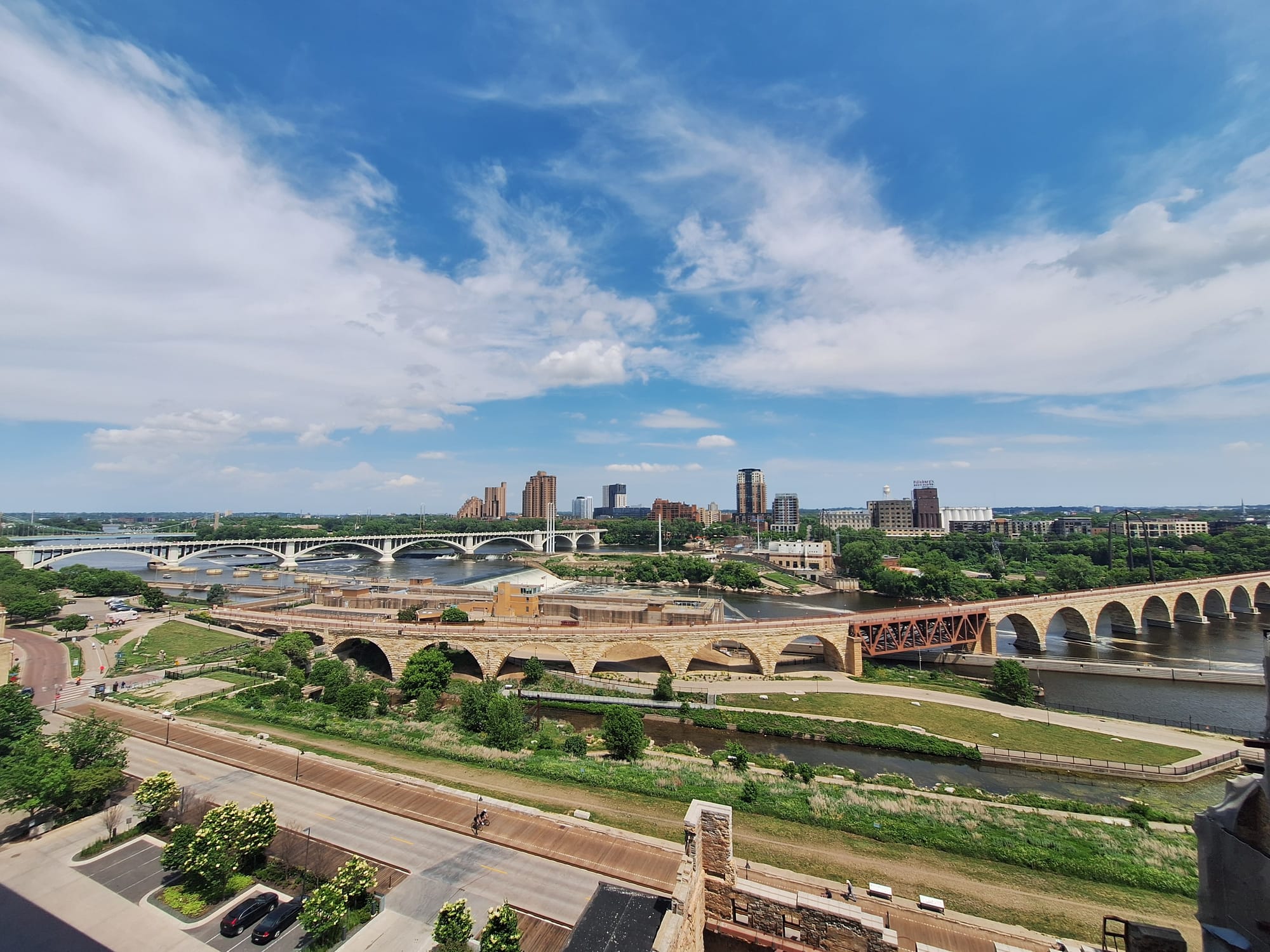 View of St. Anthony Falls from Mill City Museum Plattform, MPLS