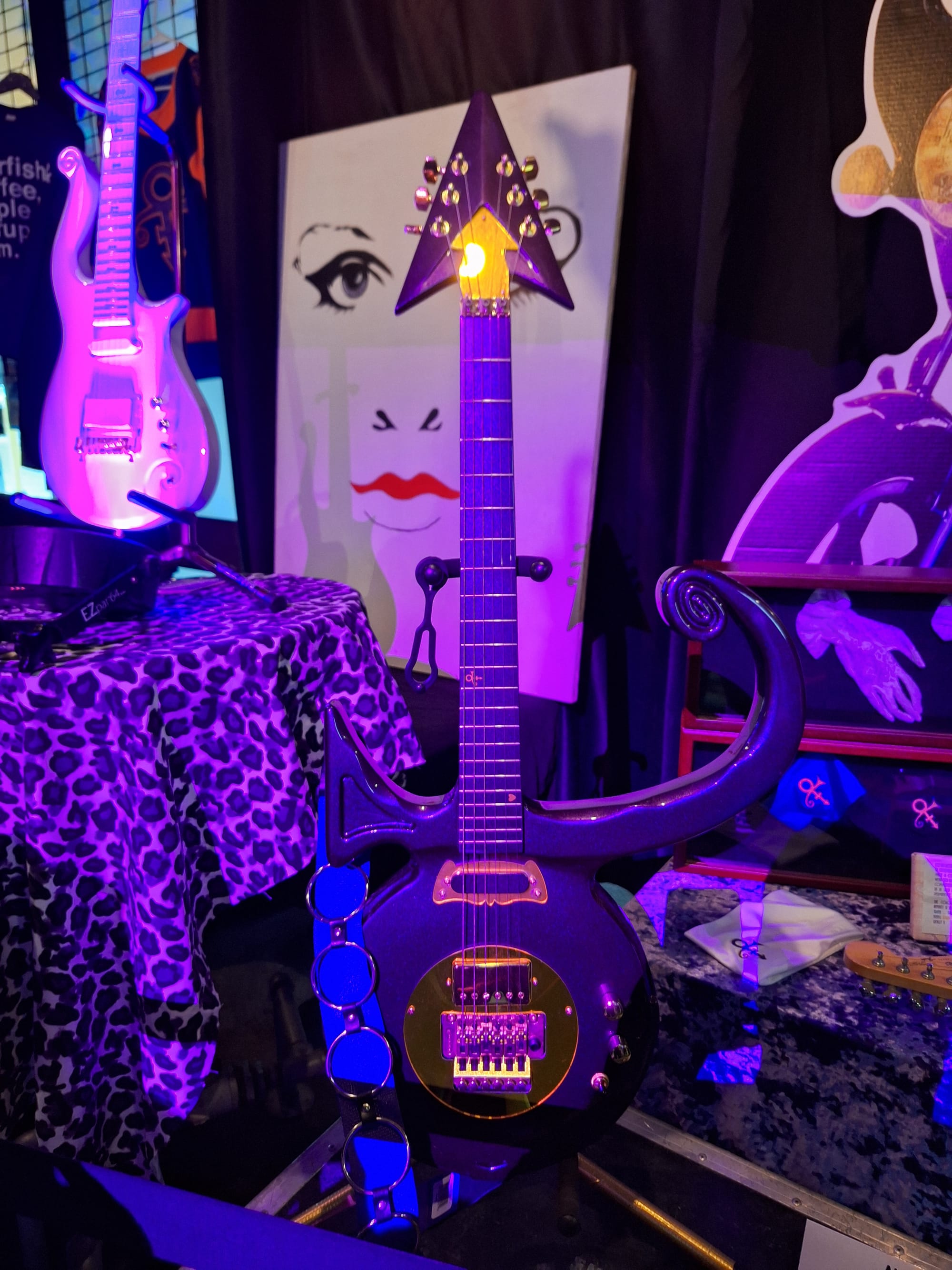 Photo taken at Martin Kember and UNIT. “Purple Musicology.” A Tribute To Prince & The Mpls Sound