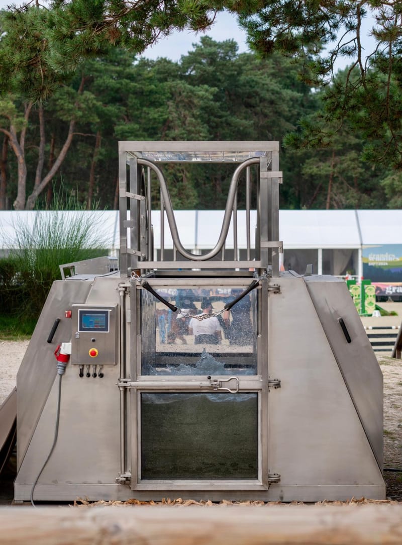 Hippocenter Spa Lovaknak(Vízkabinos)