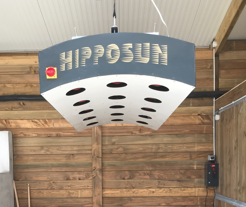 Hippocenter Szolárium Lovaknak 20 Lámpával