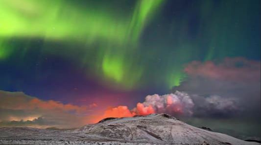 الشعوب بين نار السماء ونبض الأرض